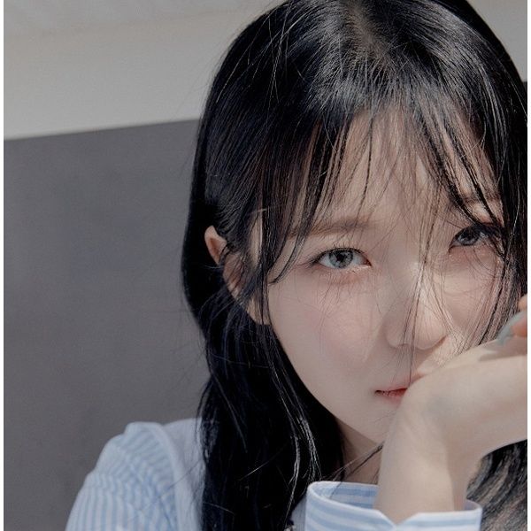 fromis_9 BAEK JI HEON