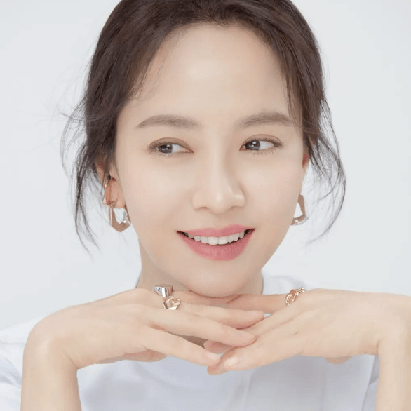 Song Ji-hyo